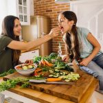 7 Kebiasaan Makan yang Membantu Pencernaan