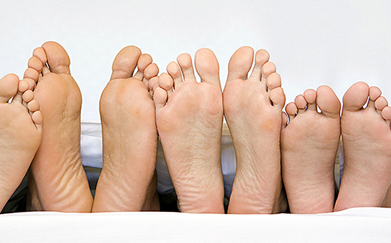 10 Cara Menjaga Kesehatan Kaki bagi Penderita Diabetes
