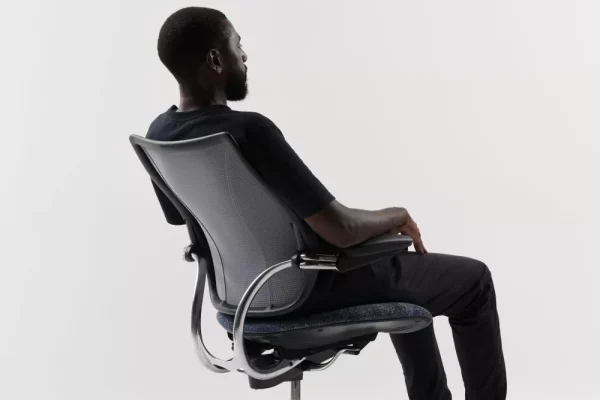 5 Rekomendasi Kursi Ergonomis untuk Menjaga Kesehatan Belakang